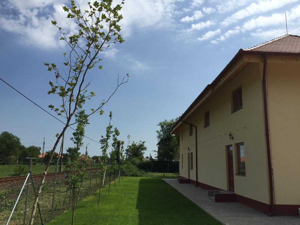 AQUA Thermal Sóterápia és Apartmanház Püspökladány Quarto foto